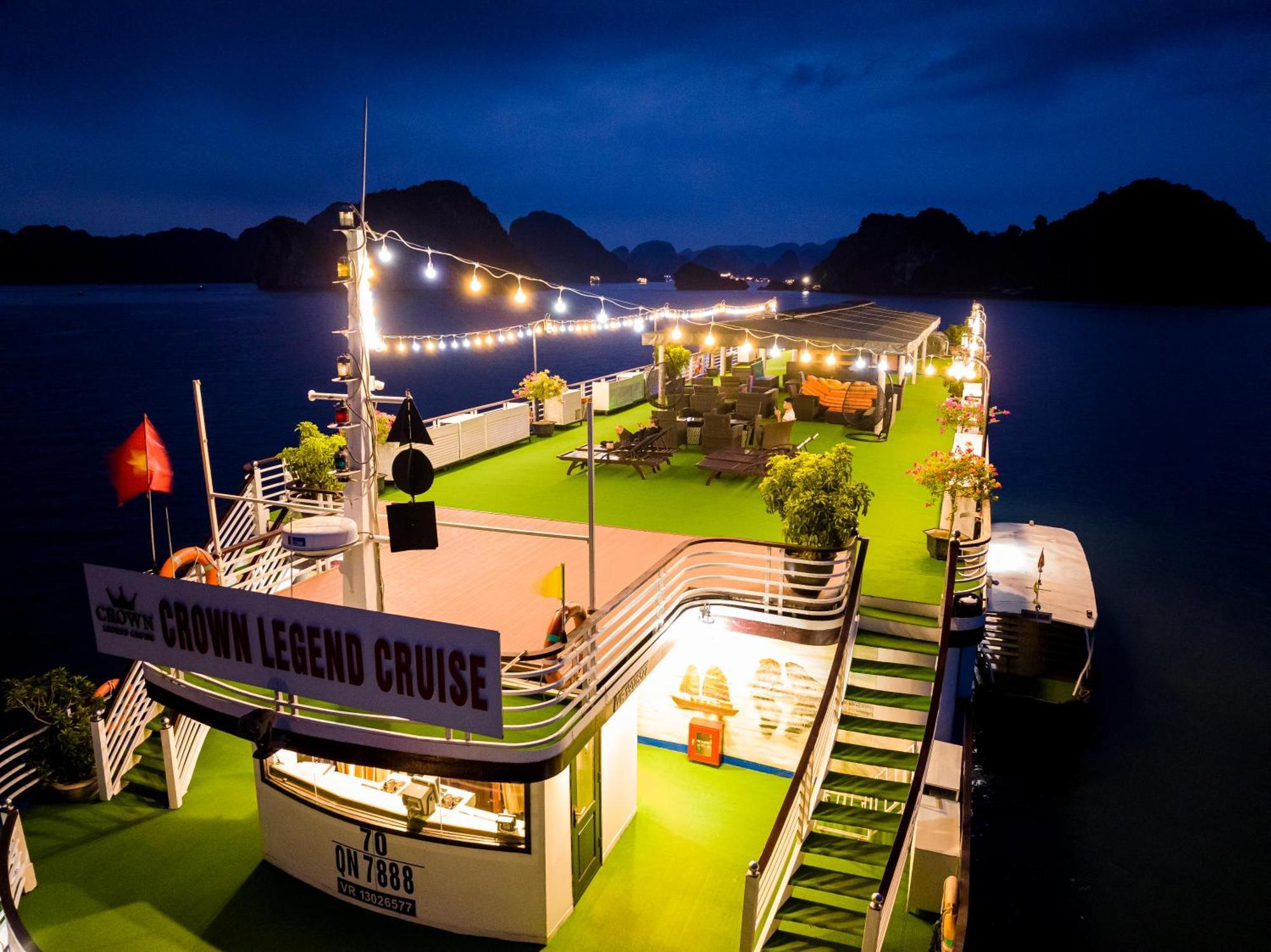 Hotel Dragon Crown Legend Cruise Ha Long Esterno foto